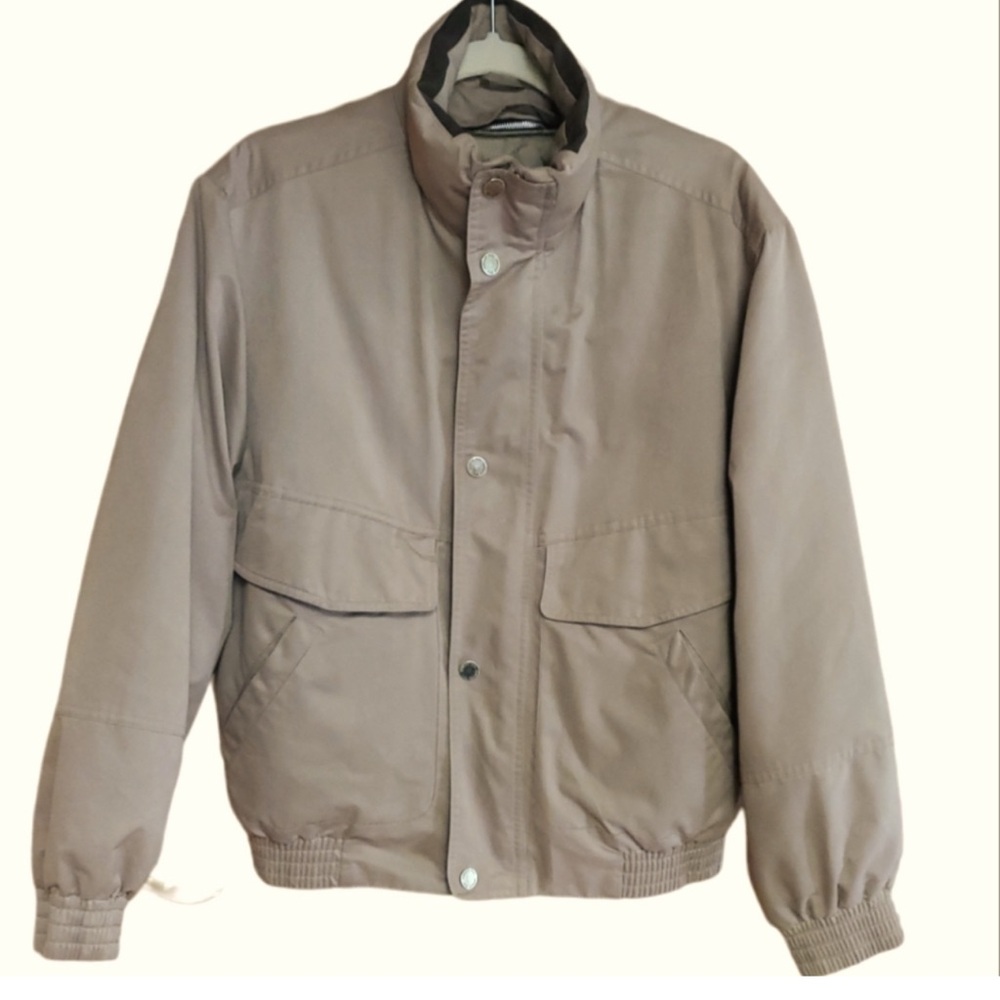 Stylish London Fog Men's Tan Windbreaker Jacket with Multi-Pocket